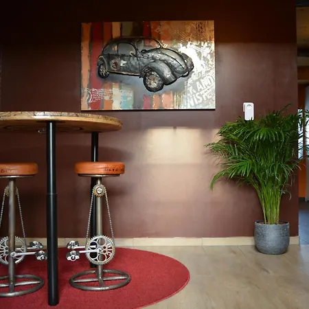 L'escapade Retro Apartment *