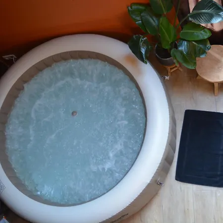 Retro Chic Piscine, Bbq Et Guinguette D'ete